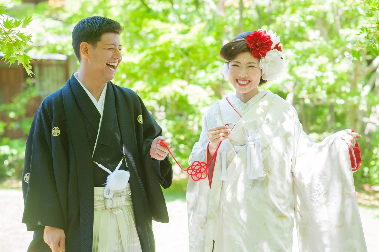 今どきのおしゃれ花嫁さんはみんな着てる おしゃれな白無垢の着こなし方 ビアンベール本店 ビアンベール From Arkbell