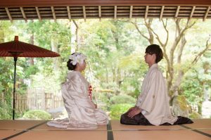 ロケーションフォト　日本庭園　和装　白無垢