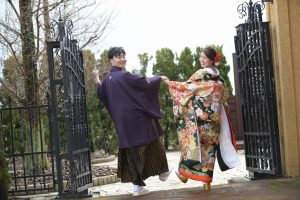 ロケーションフォト　グラツィエ　和装　紋服　色打掛