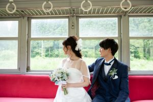 ロケーションフォト　洋装　電車
