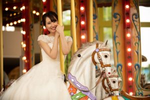 ロケーションフォトウェディング　メリーゴーランド　サントピアワールド