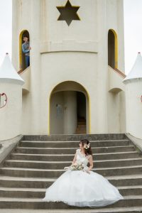 ロケーションフォトウェディング　公園　洋装　ウェディングドレス　タキシード