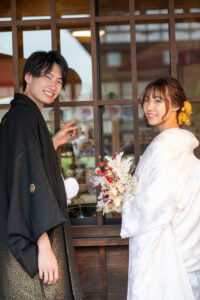 ロケーションフォトウェディング　和装　白無垢　紋服　ブーケ