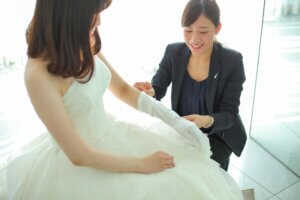 トレンドカラーから定番カラーまで、花嫁衣裳数、新潟県内最大のビアンベールで運命の一着を見つけませんか？