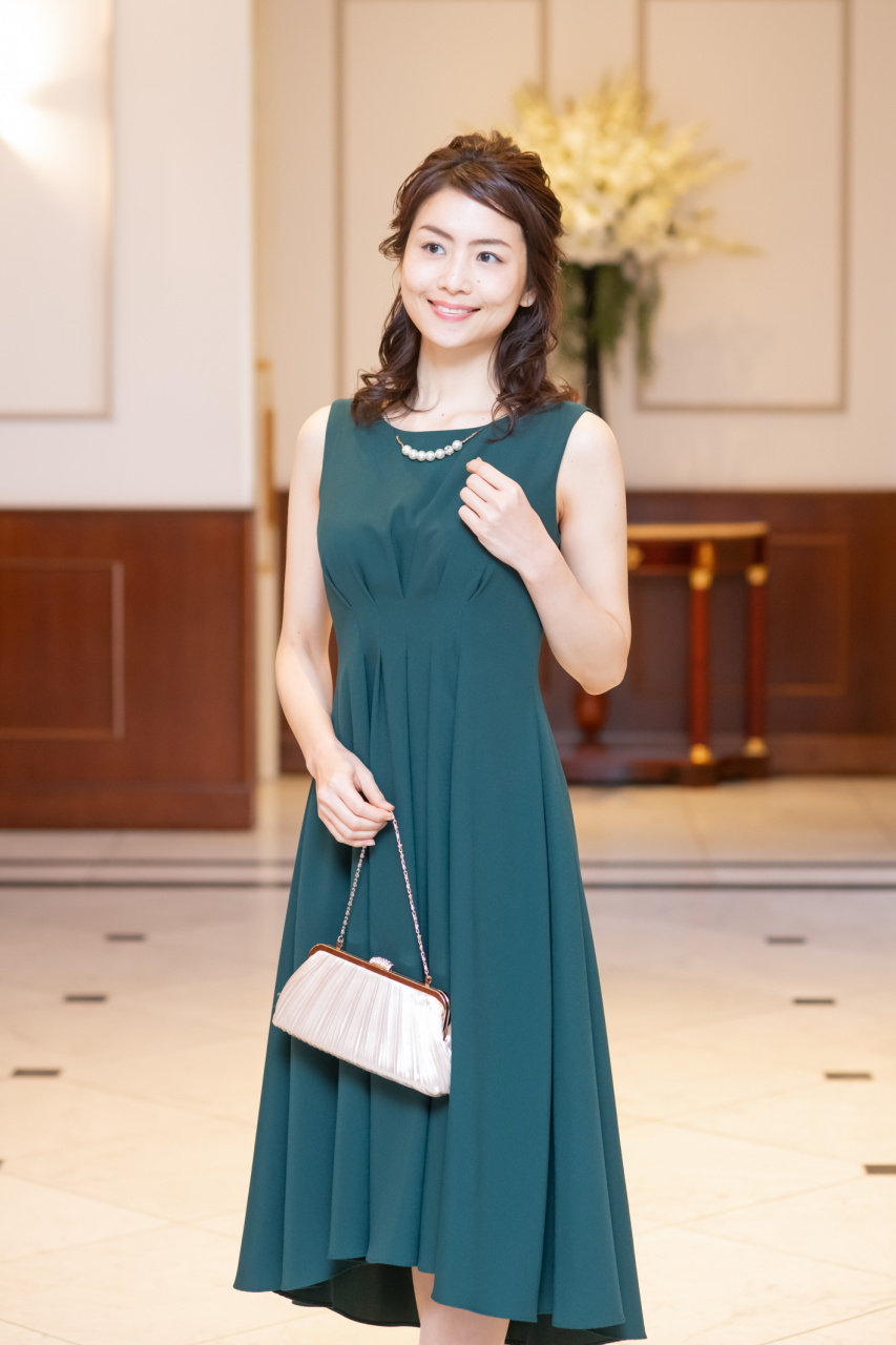 結婚式　およばれ　ゲストドレス