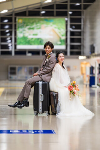 結婚式　花嫁　新郎　新婦　ウェディンフォト　新潟空港　前撮影　ロケフォト　エアポート