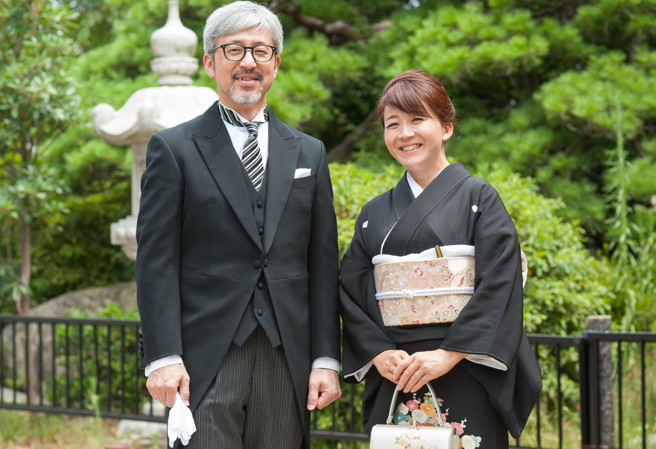 气质婚礼服宴会妈妈装批发春季焕新年轻妈妈蕾丝旗袍连衣裙喜婆婆-阿里巴巴