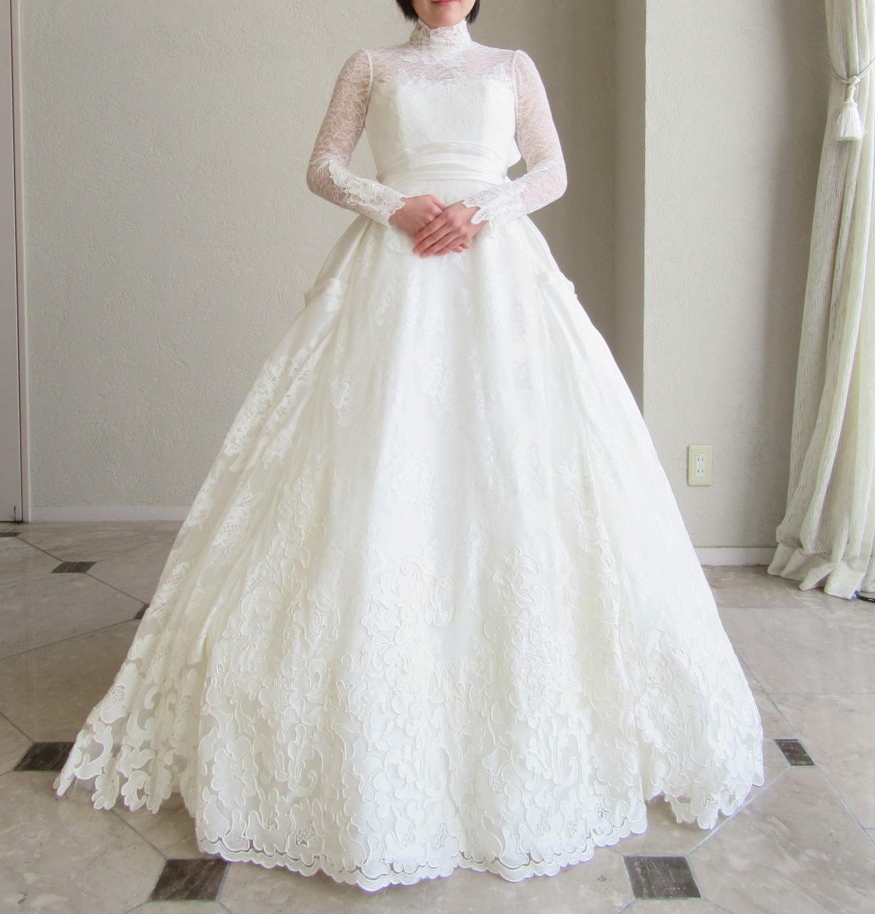 デザインで差がつくウェディングドレス 私 を表現できるドレスを見つけよう スタッフブログ 山形県鶴岡市の結婚式場 ベルナール鶴岡